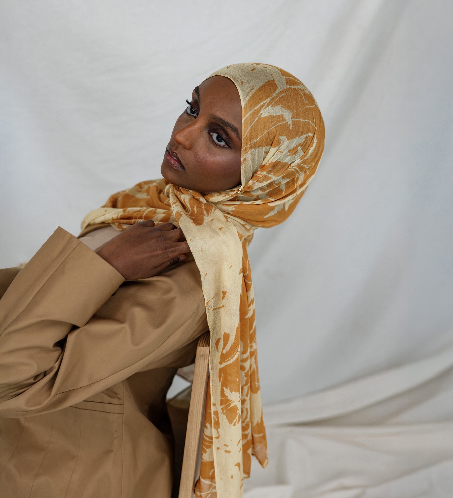 Honey Shadow Blossom